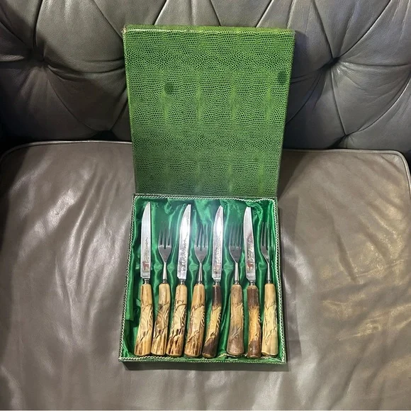 💥SOLD💥 Anton Wingen Solingen Germany Carved Antler 8pc Knife Fork Set Flatware - Picture 3 of 13